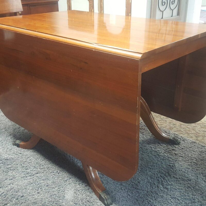 Vintage Duncan-Phyfe Clawfoot Drop Leaf Table w/ 2 Chairs