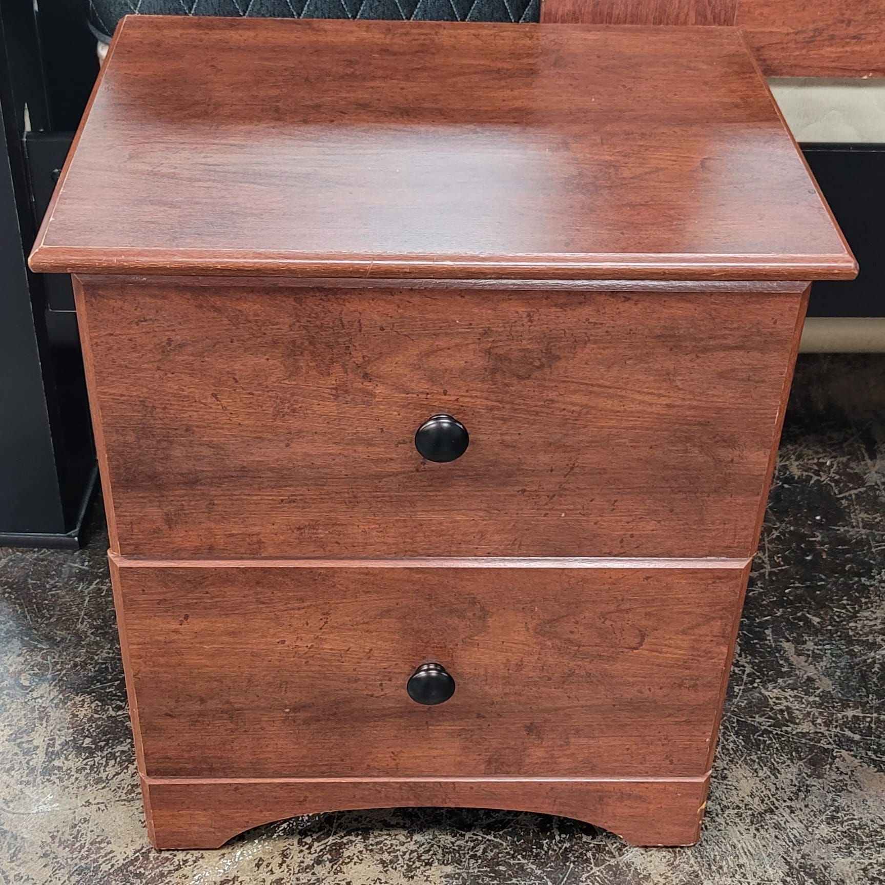 Perdue woodworks cinnamon fruitwood 4pc bedroom Set