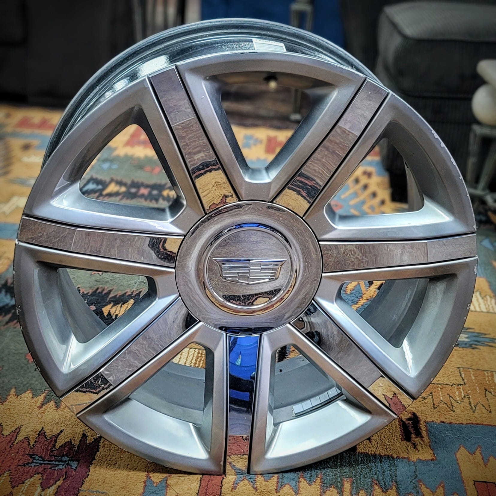 O.E.M. 22" Silver Cadillac Wheels With Chrome Insert(4pc)